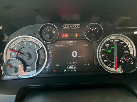 RAM 2500 6.7 I6 24V SLT CABINE DUPLA TURBO DIESEL LARAMIE 4X4 AUTOM�TICO, Foto 8