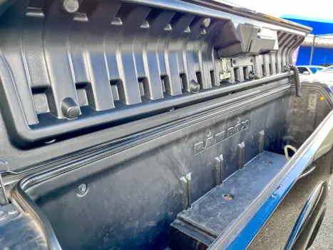 RAM 2500 6.7 I6 24V SLT CABINE DUPLA TURBO DIESEL LARAMIE 4X4 AUTOM�TICO, Foto 15