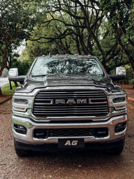 RAM 2500 6.7 I6 24V SLT CABINE DUPLA TURBO DIESEL LARAMIE 4X4 AUTOM�TICO, Foto 5