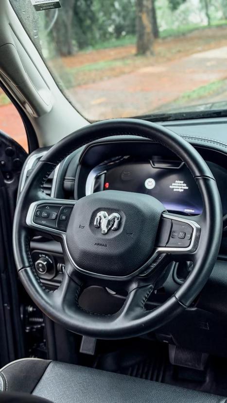 RAM 2500 6.7 I6 24V SLT CABINE DUPLA TURBO DIESEL LARAMIE 4X4 AUTOM�TICO, Foto 9