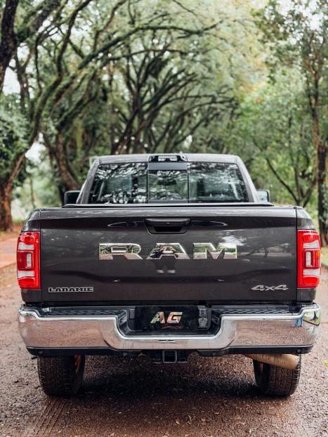 RAM 2500 6.7 I6 24V SLT CABINE DUPLA TURBO DIESEL LARAMIE 4X4 AUTOM�TICO, Foto 14
