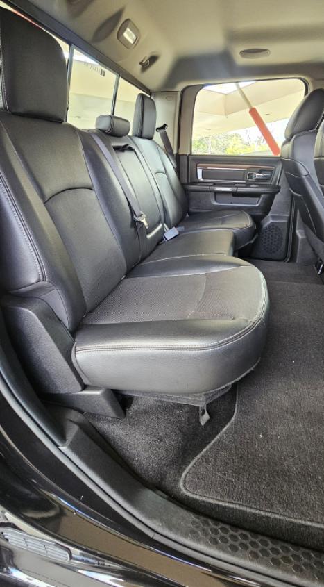 RAM 2500 6.7 I6 24V SLT CABINE DUPLA TURBO DIESEL LARAMIE 4X4 AUTOM�TICO, Foto 9