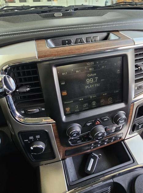 RAM 2500 6.7 I6 24V SLT CABINE DUPLA TURBO DIESEL LARAMIE 4X4 AUTOM�TICO, Foto 15