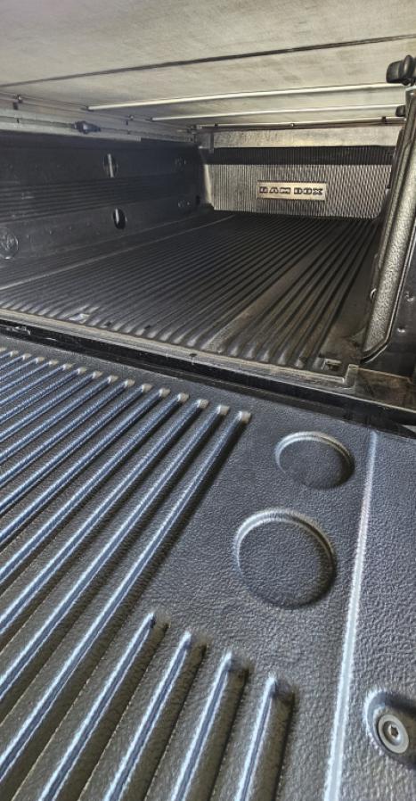 RAM 2500 6.7 I6 24V SLT CABINE DUPLA TURBO DIESEL LARAMIE 4X4 AUTOM�TICO, Foto 21