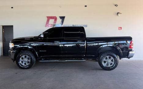 RAM 2500 6.7 I6 24V SLT CABINE DUPLA TURBO DIESEL LARAMIE 4X4 AUTOM�TICO, Foto 2