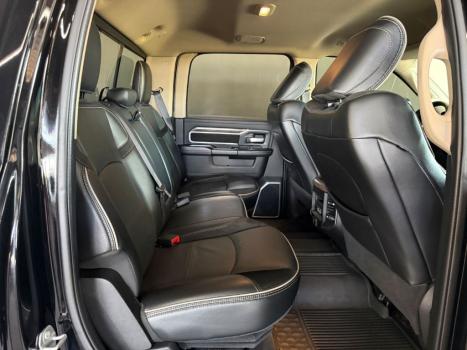 RAM 2500 6.7 I6 24V SLT CABINE DUPLA TURBO DIESEL LARAMIE 4X4 AUTOM�TICO, Foto 5
