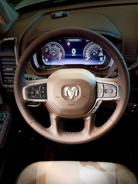 RAM 2500 6.7 I6 24V SLT CABINE DUPLA TURBO DIESEL LARAMIE 4X4 AUTOMÁTICO, Foto 7