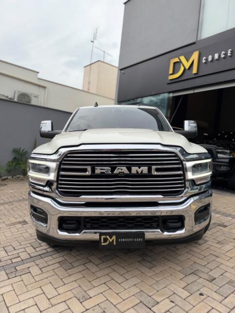 RAM 2500 6.7 I6 24V SLT CABINE DUPLA TURBO DIESEL LARAMIE 4X4 AUTOMÁTICO, Foto 3