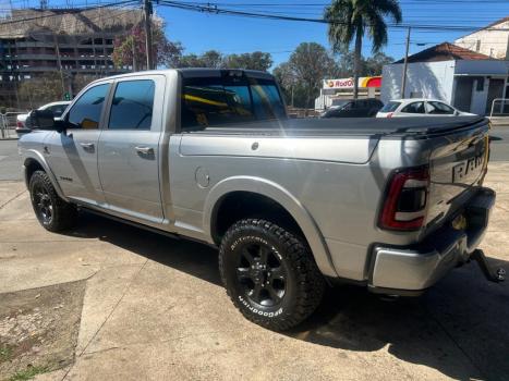 RAM 3500 6.7 I6 LARAMIE NIGHT EDITION CABINE DUPLA 4X4 TURBO DIESEL AUTOMÁTICO, Foto 2 RAM 3500 6.7 I6 LARAMIE NIGHT EDITION CABINE DUPLA 4X4 TURBO DIESEL AUTOMÁTICO, Foto 2