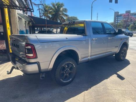 RAM 3500 6.7 I6 LARAMIE NIGHT EDITION CABINE DUPLA 4X4 TURBO DIESEL AUTOMÁTICO, Foto 4 RAM 3500 6.7 I6 LARAMIE NIGHT EDITION CABINE DUPLA 4X4 TURBO DIESEL AUTOMÁTICO, Foto 4