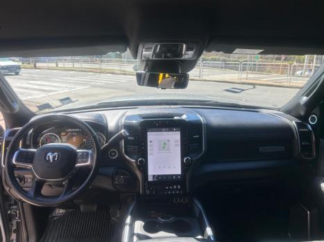 RAM 3500 6.7 I6 LARAMIE NIGHT EDITION CABINE DUPLA 4X4 TURBO DIESEL AUTOMÁTICO, Foto 7 RAM 3500 6.7 I6 LARAMIE NIGHT EDITION CABINE DUPLA 4X4 TURBO DIESEL AUTOMÁTICO, Foto 7