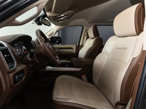 RAM 3500 6.7 I6 LARAMIE CABINE DUPLA TURBO DIESEL AUTOMTICO, Foto 9