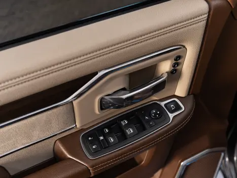 RAM 3500 6.7 I6 LARAMIE CABINE DUPLA TURBO DIESEL AUTOMTICO, Foto 23