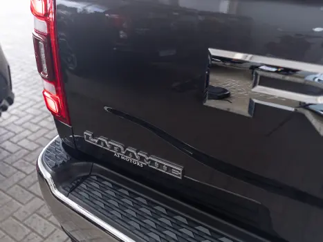 RAM 3500 6.7 I6 LARAMIE CABINE DUPLA TURBO DIESEL AUTOMTICO, Foto 30