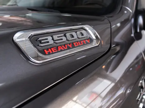 RAM 3500 6.7 I6 LARAMIE CABINE DUPLA TURBO DIESEL AUTOMTICO, Foto 31