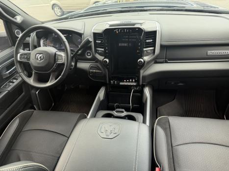 RAM 3500 6.7 I6 LARAMIE NIGHT EDITION CABINE DUPLA 4X4 TURBO DIESEL AUTOM�TICO, Foto 9