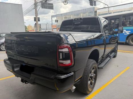 RAM 3500 6.7 I6 LARAMIE NIGHT EDITION CABINE DUPLA 4X4 TURBO DIESEL AUTOM�TICO, Foto 11