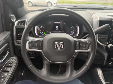 RAM 3500 6.7 I6 LARAMIE NIGHT EDITION CABINE DUPLA 4X4 TURBO DIESEL AUTOM�TICO, Foto 20