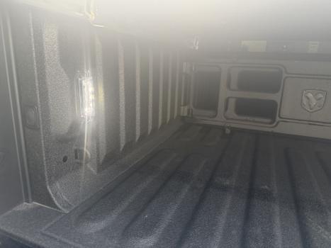 RAM 3500 6.7 I6 LARAMIE NIGHT EDITION CABINE DUPLA 4X4 TURBO DIESEL AUTOM�TICO, Foto 13