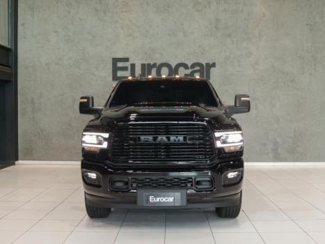 RAM 3500 6.7 I6 LARAMIE NIGHT EDITION CABINE DUPLA 4X4 TURBO DIESEL AUTOM�TICO, Foto 2