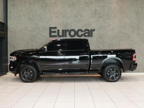 RAM 3500 6.7 I6 LARAMIE NIGHT EDITION CABINE DUPLA 4X4 TURBO DIESEL AUTOM�TICO, Foto 5