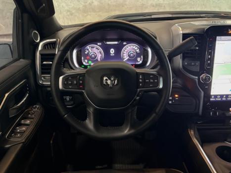 RAM 3500 6.7 I6 LARAMIE NIGHT EDITION CABINE DUPLA 4X4 TURBO DIESEL AUTOM�TICO, Foto 13