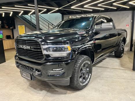 RAM 3500 6.7 I6 LARAMIE NIGHT EDITION CABINE DUPLA 4X4 TURBO DIESEL AUTOM�TICO, Foto 2