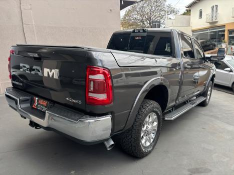 RAM 3500 6.7 I6 LARAMIE CABINE DUPLA TURBO DIESEL AUTOM�TICO, Foto 8
