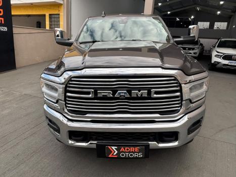RAM 3500 6.7 I6 LARAMIE CABINE DUPLA TURBO DIESEL AUTOM�TICO, Foto 10