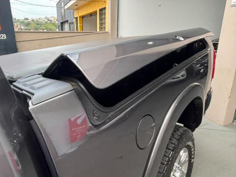 RAM 3500 6.7 I6 LARAMIE CABINE DUPLA TURBO DIESEL AUTOM�TICO, Foto 14