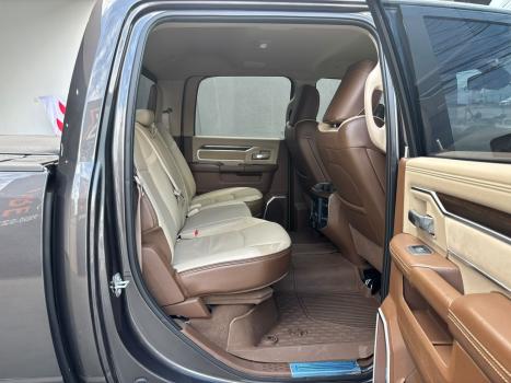 RAM 3500 6.7 I6 LARAMIE CABINE DUPLA TURBO DIESEL AUTOM�TICO, Foto 19