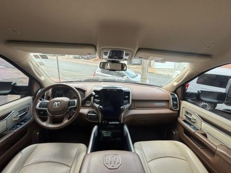 RAM 3500 6.7 I6 LARAMIE CABINE DUPLA TURBO DIESEL AUTOM�TICO, Foto 25