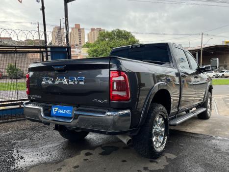RAM 3500 6.7 I6 LARAMIE CABINE DUPLA TURBO DIESEL AUTOMÁTICO, Foto 4