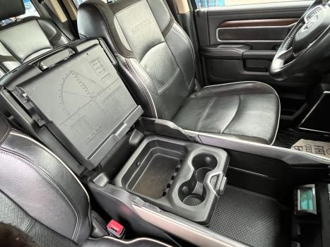RAM 3500 6.7 I6 LARAMIE CABINE DUPLA TURBO DIESEL AUTOMÁTICO, Foto 7