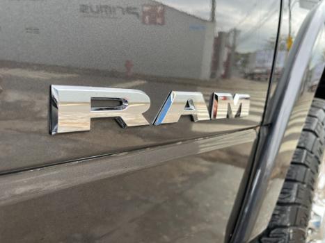 RAM 3500 6.7 I6 LARAMIE CABINE DUPLA TURBO DIESEL AUTOMÁTICO, Foto 34