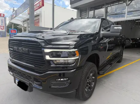 RAM 3500 6.7 I6 LIMITED LARAMIE CABINE DUPLA TURBO DIESEL AUTOM�TICO, Foto 3