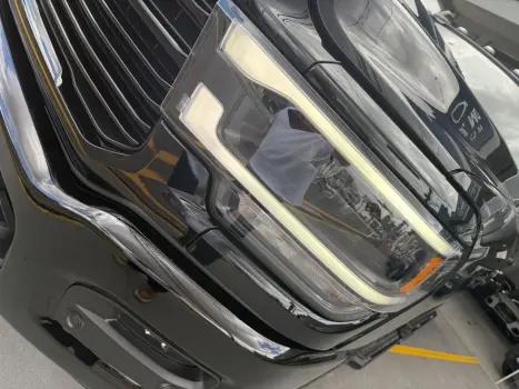 RAM 3500 6.7 I6 LIMITED LARAMIE CABINE DUPLA TURBO DIESEL AUTOM�TICO, Foto 6