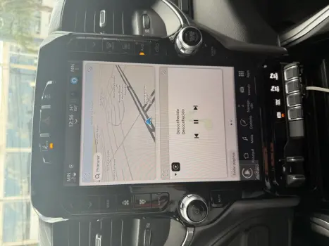 RAM 3500 6.7 I6 LIMITED LARAMIE CABINE DUPLA TURBO DIESEL AUTOM�TICO, Foto 13