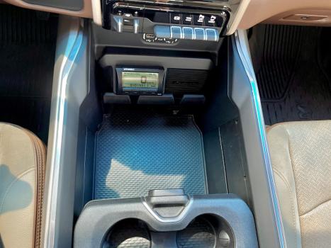 RAM 3500 6.7 I6 LIMITED LARAMIE CABINE DUPLA TURBO DIESEL AUTOM�TICO, Foto 9