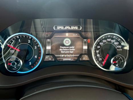 RAM 3500 6.7 I6 LIMITED LARAMIE CABINE DUPLA TURBO DIESEL AUTOM�TICO, Foto 29