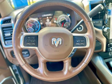 RAM 3500 6.7 I6 LIMITED LARAMIE CABINE DUPLA TURBO DIESEL AUTOM�TICO, Foto 7