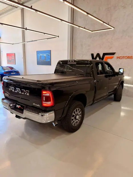 RAM 3500 6.7 I6 LIMITED LONG HORN CABINE DUPLA 4X4 TURBO DIESEL AUTOM�TICO, Foto 5