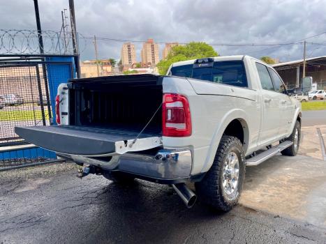 RAM 3500 6.7 I6 LIMITED LARAMIE CABINE DUPLA TURBO DIESEL AUTOM�TICO, Foto 13