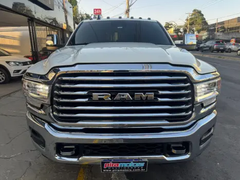 RAM 3500 6.7 I6 LIMITED LONG HORN CABINE DUPLA 4X4 TURBO DIESEL AUTOM�TICO, Foto 3