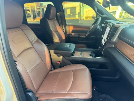 RAM 3500 6.7 I6 LIMITED LONG HORN CABINE DUPLA 4X4 TURBO DIESEL AUTOM�TICO, Foto 11