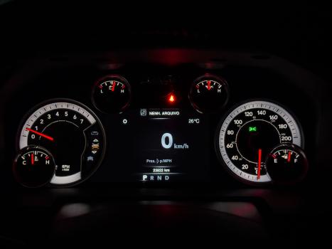 RAM Classic 5.7 V8 32V 4P HEMI LARAMIE NIGHT EDITION AUTOM�TICO, Foto 6