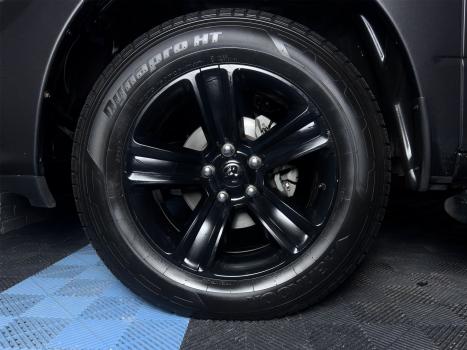 RAM Classic 5.7 V8 32V 4P HEMI LARAMIE NIGHT EDITION AUTOM�TICO, Foto 6