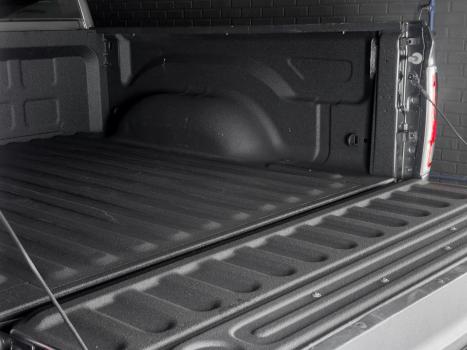 RAM Classic 5.7 V8 32V 4P HEMI LARAMIE NIGHT EDITION AUTOM�TICO, Foto 11