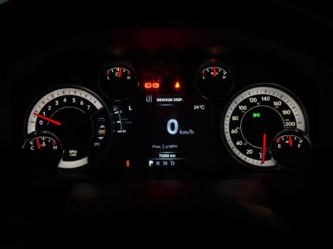 RAM Classic 5.7 V8 32V 4P HEMI LARAMIE NIGHT EDITION AUTOM�TICO, Foto 12