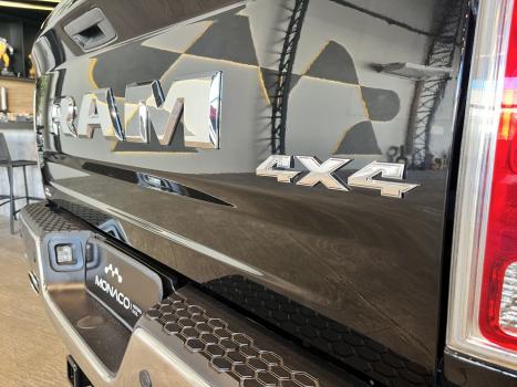 RAM Classic 5.7 V8 32V 4P HEMI LARAMIE AUTOM�TICO, Foto 5